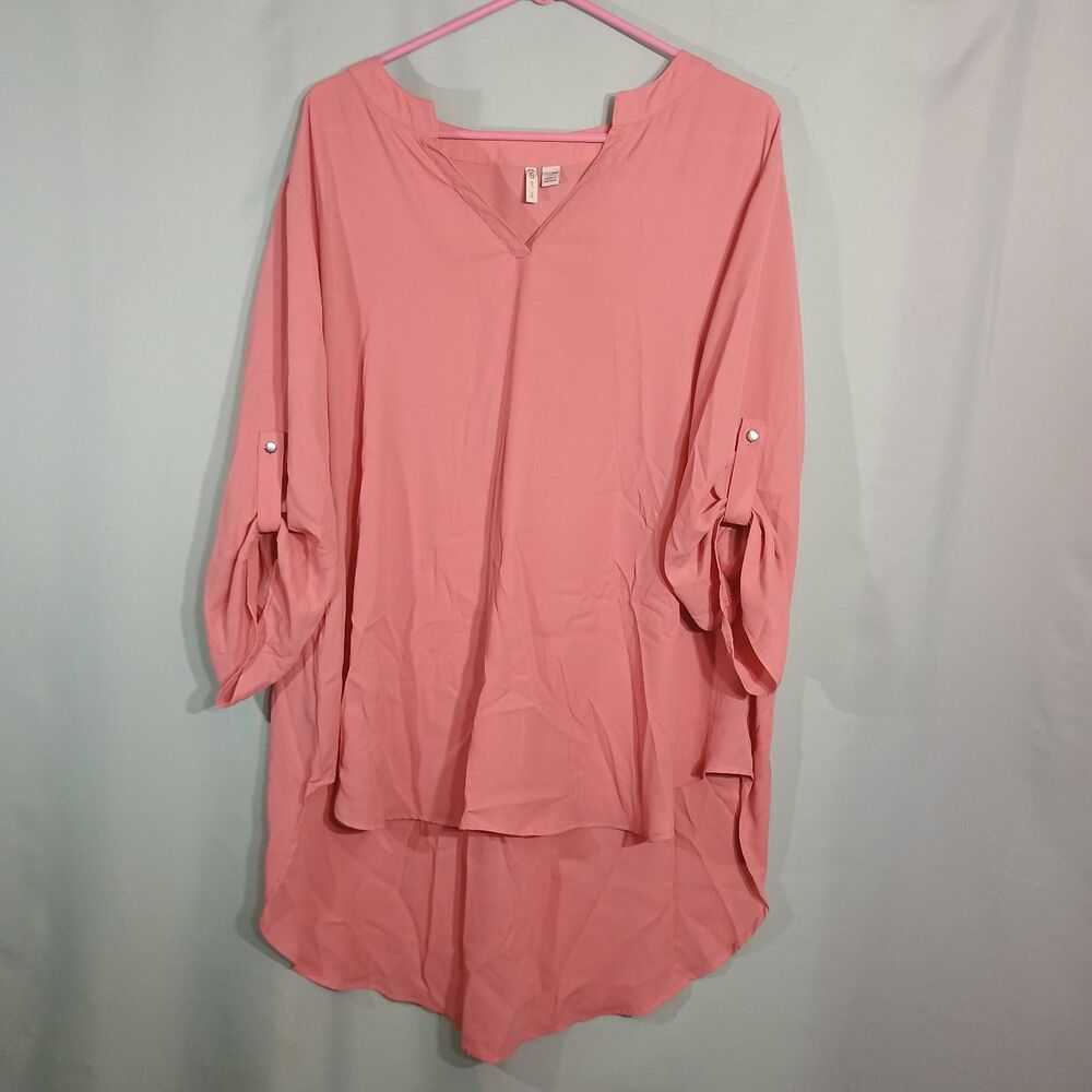 Women’s Coral Pink High-Low Tunic Blouse – Roll-Tab 3/4 Sleeve V-Neck Top